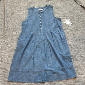 Women’s chambray sleeveless dress